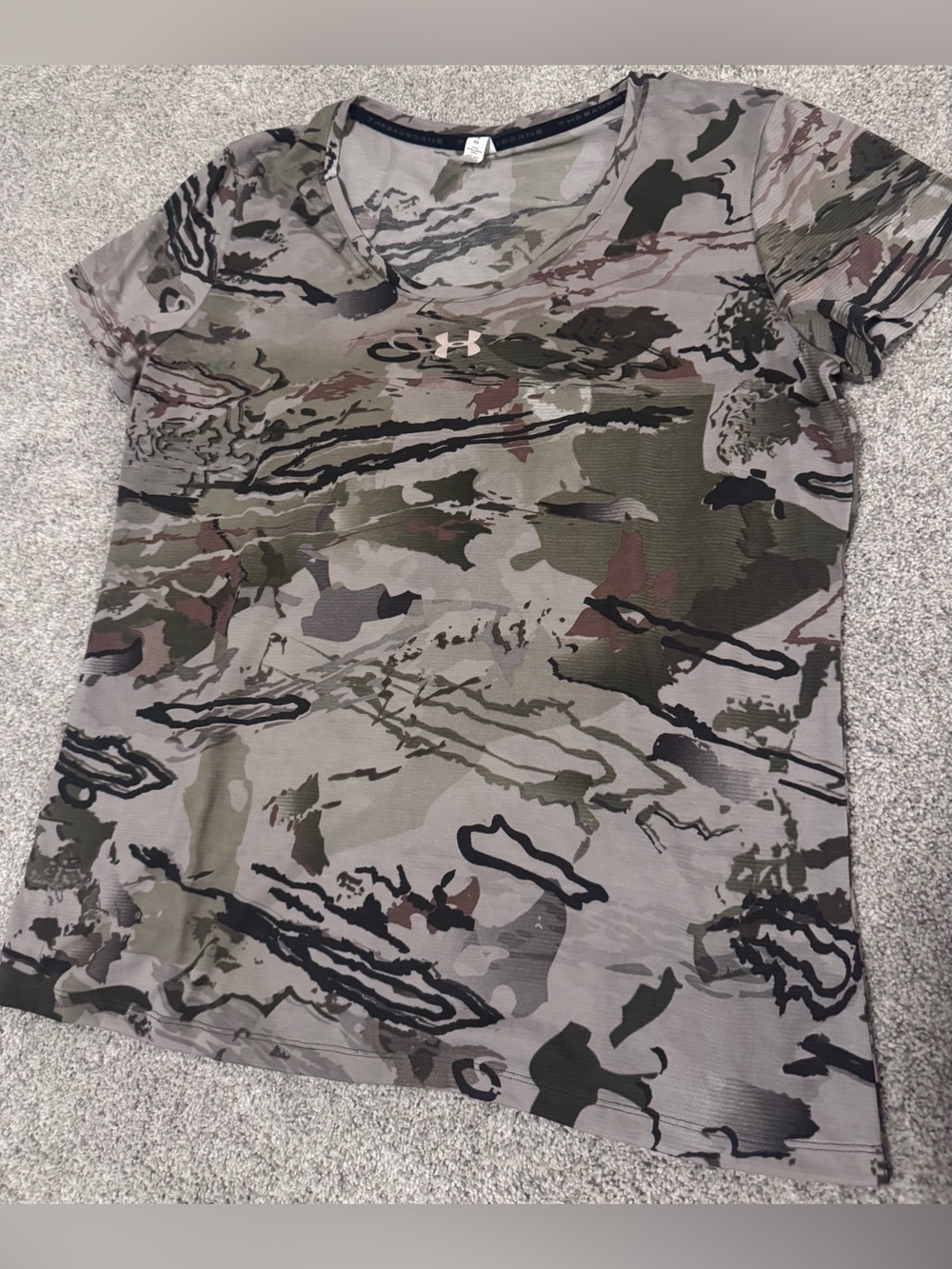 Under Armour Women’s Camo Short Sleeve Performance Tee - Olive, Gray, Black